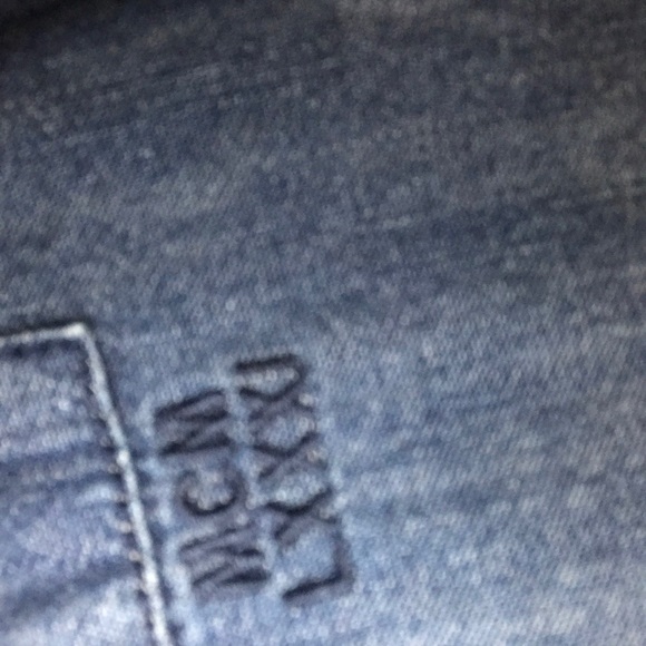 Vintage mcm/guess collaborative button up - Picture 2 of 6